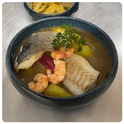 Terrasse Rooftop Ollioules - Restaurant Toulon - La Boussole - bien manger OLLIOULES